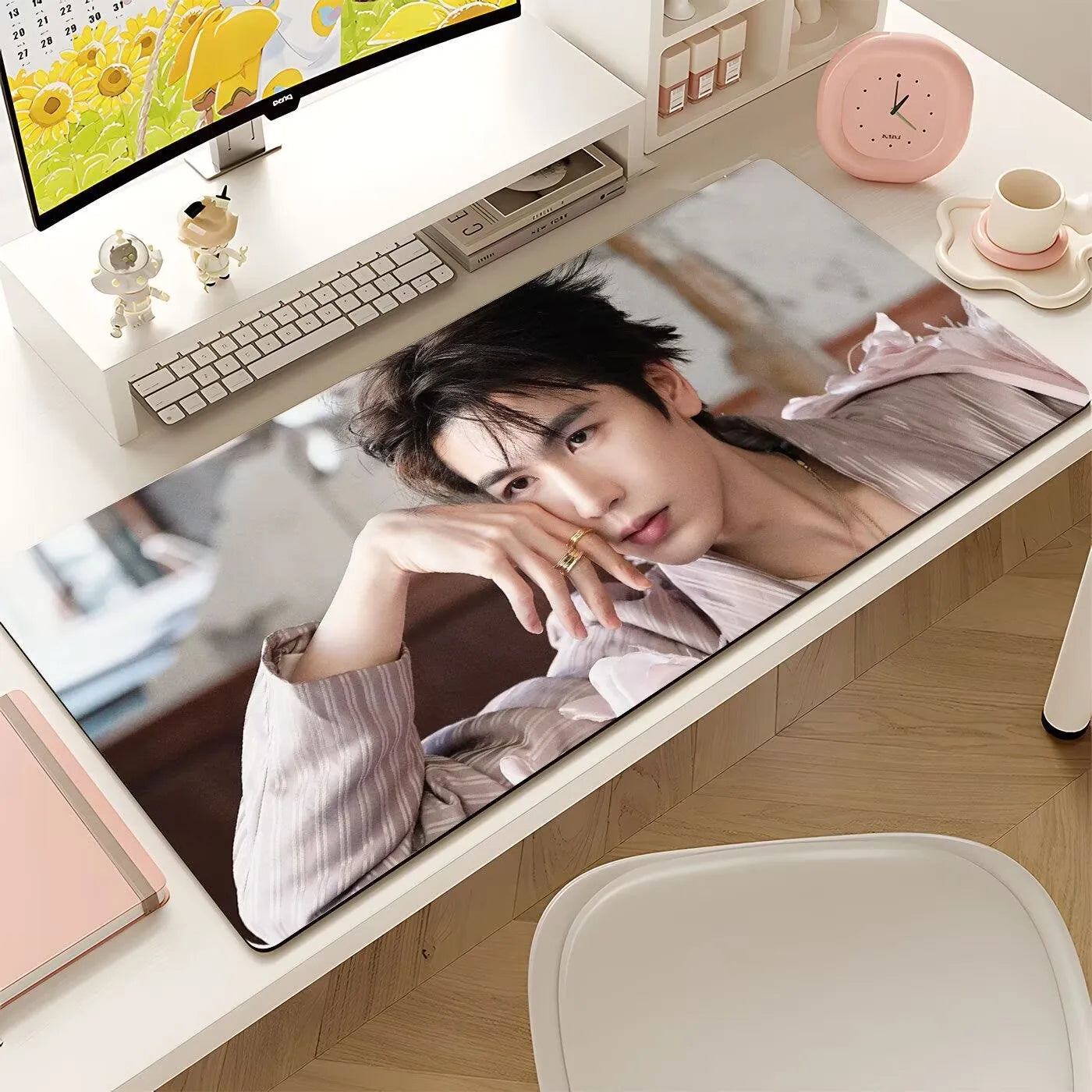 Zhang Linghe's oversized mouse pad, celebrity novel male protagonist keyboard pad, computer gaming dirt-resistant anti-slip pad