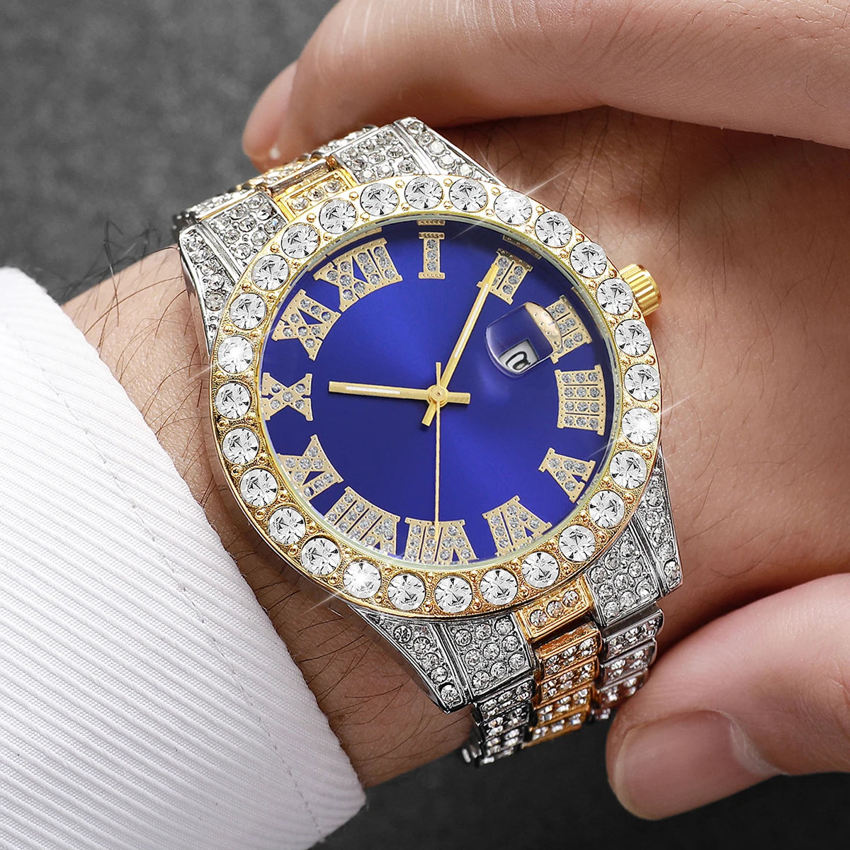 1PC Surprise Mystery Watch Blind Box-Fashion Full Diamond Men's Watch Stainless Steel Band Quartz Wristwatches Calendar Watches