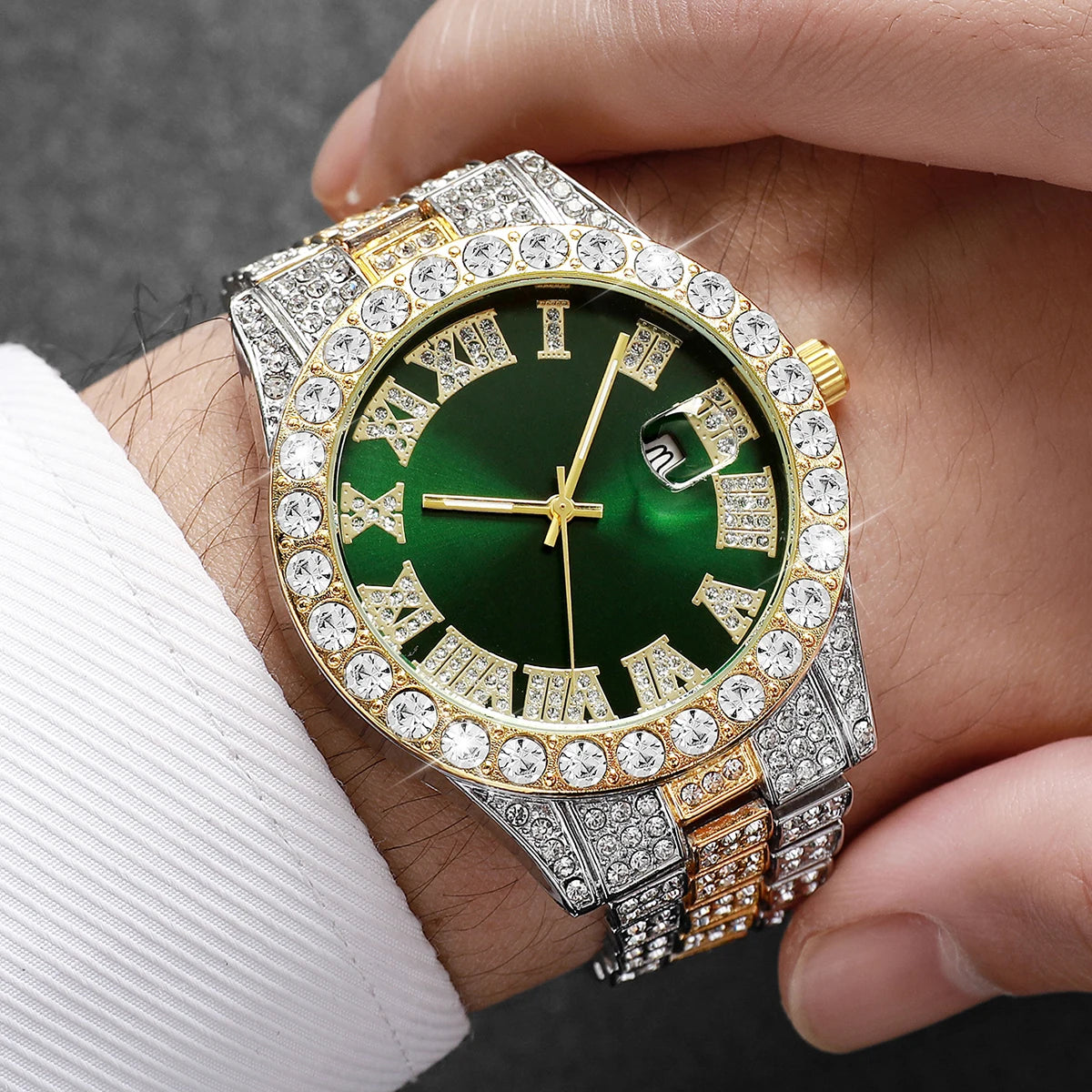 1PC Surprise Mystery Watch Blind Box-Fashion Full Diamond Men's Watch Stainless Steel Band Quartz Wristwatches Calendar Watches