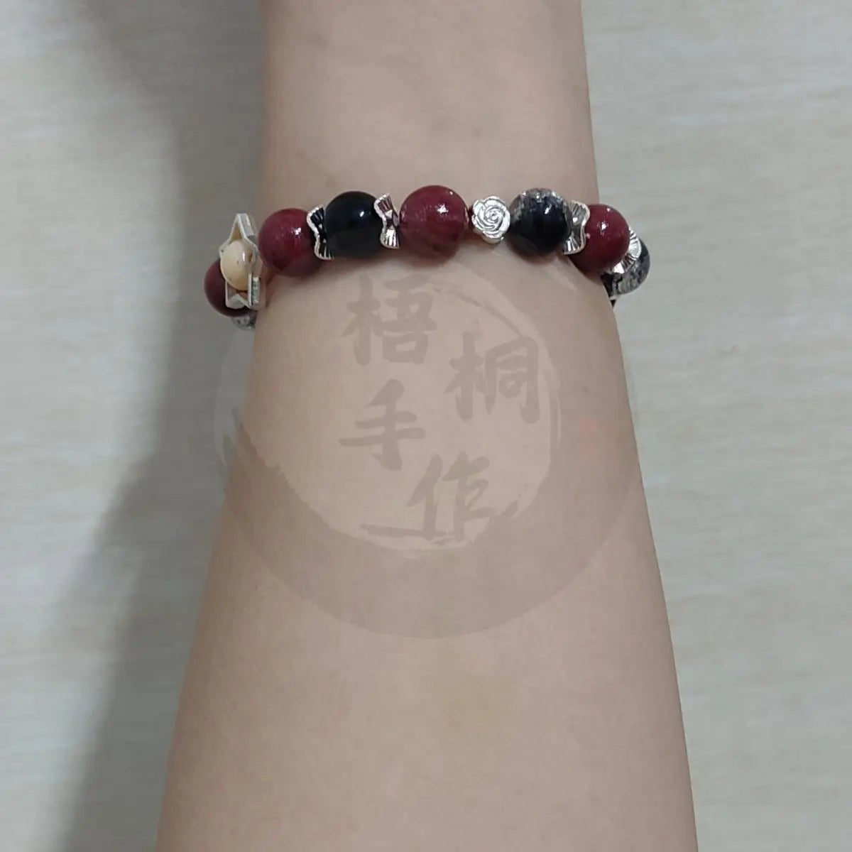 Anime The Freak Circus Bracelet Cosplay Cute Figure Jewelry Bracelet Available for Daily Party Use Christmas Gifts
