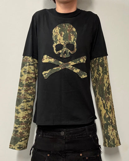2026 new American retro camouflage skeleton fake two-piece spliced long sleeved top punk street trend fashion versatile niche