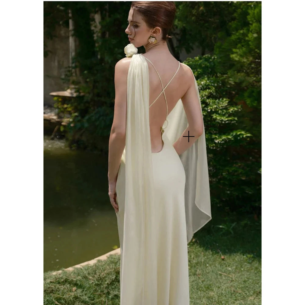 Champagne Yellow Satin Spaghetti Strap Evening Dress Women’s Elegant Flower Decor Formal Gown Slim Maxi Dress Wedding Prom