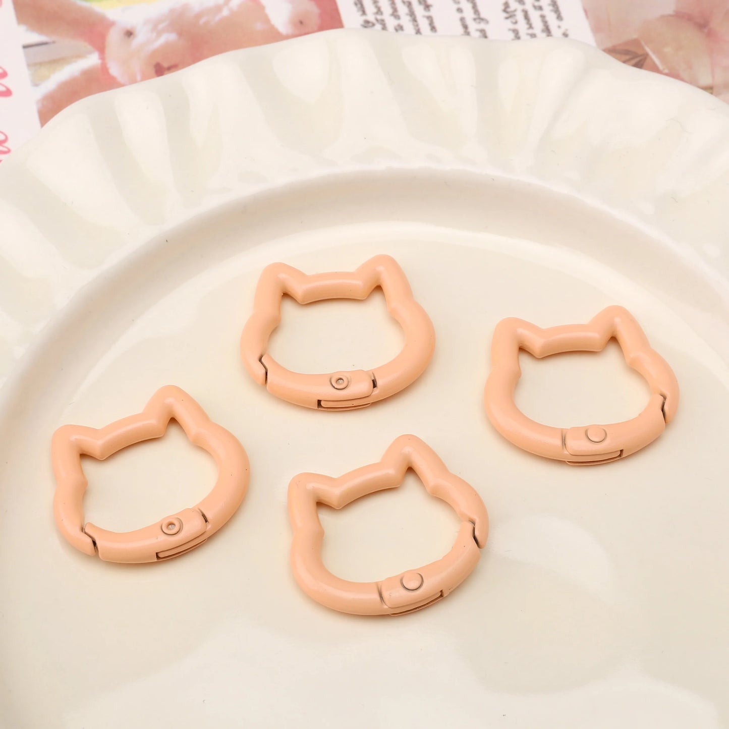 1pc/bag Alloy Spring Clasps Colorful Cute Cat Shape Spring Ring Carabiner Clips For DIY Keyring Lanyard Keychain Making Findings