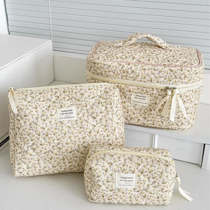 Fashion Pink Flower Women's Clutch Bag Sets Toiletry Makeup Tool Storage Pouch Quilting Cosmetics Organizers Handbag for Travel
