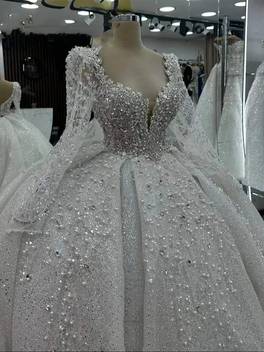 Customized 2026 New Princess Wedding Dresses Sweetheart Long Sleeves Vestido De Novia Luxury Lace Sequined Bride Robe De Mariee