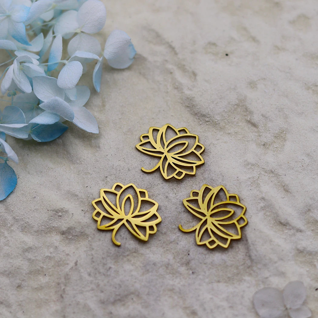 3pcs Lotus Flower Yoga Charm Stainless Steel Fashion Mini Mandala Pendant For Bracelet Necklace DIY Jewelry Making Wholesale