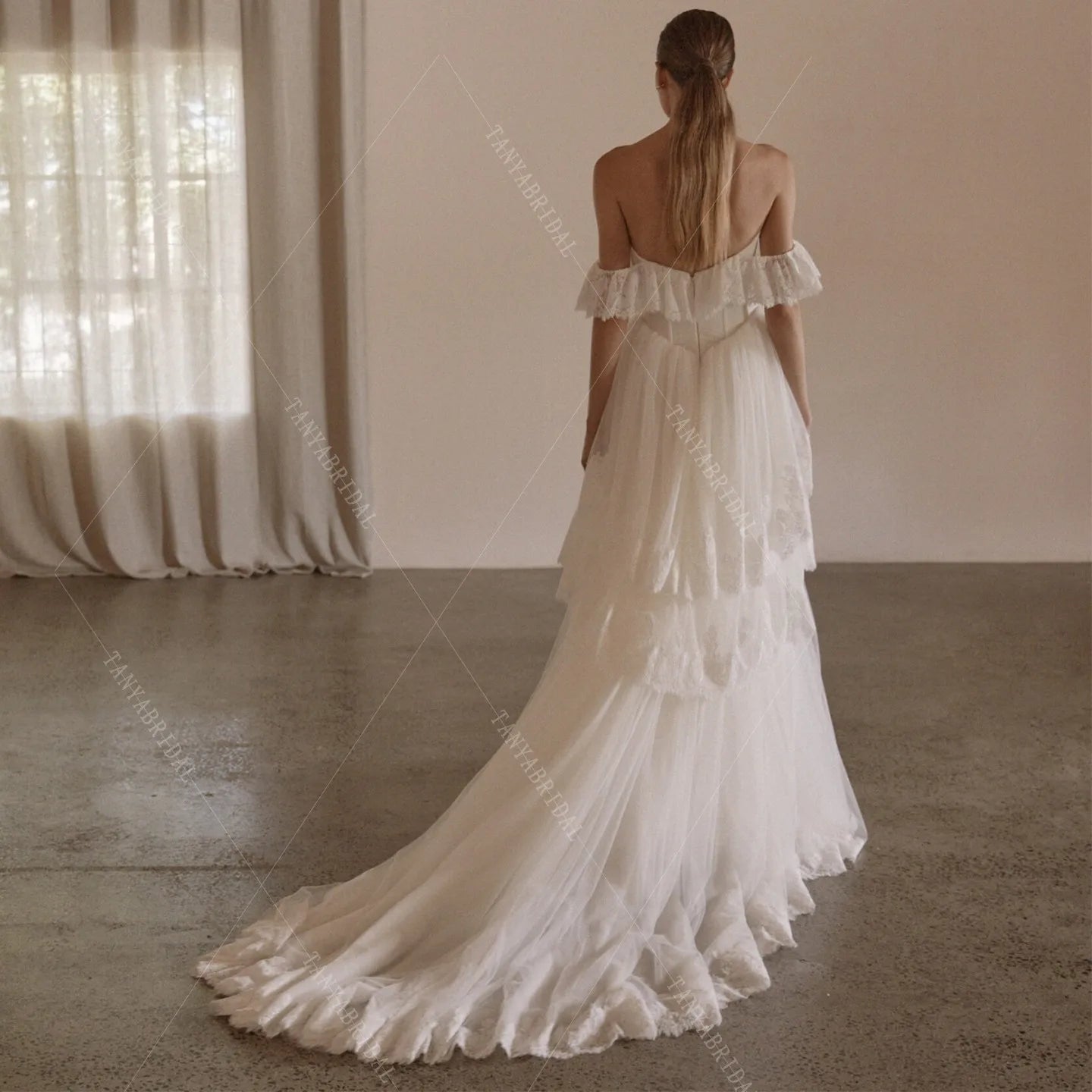 Romantic Lace And Tulle Wedding Dress A Line Off The Shoulder Sweep Train Elegant Bridal Gown Customized