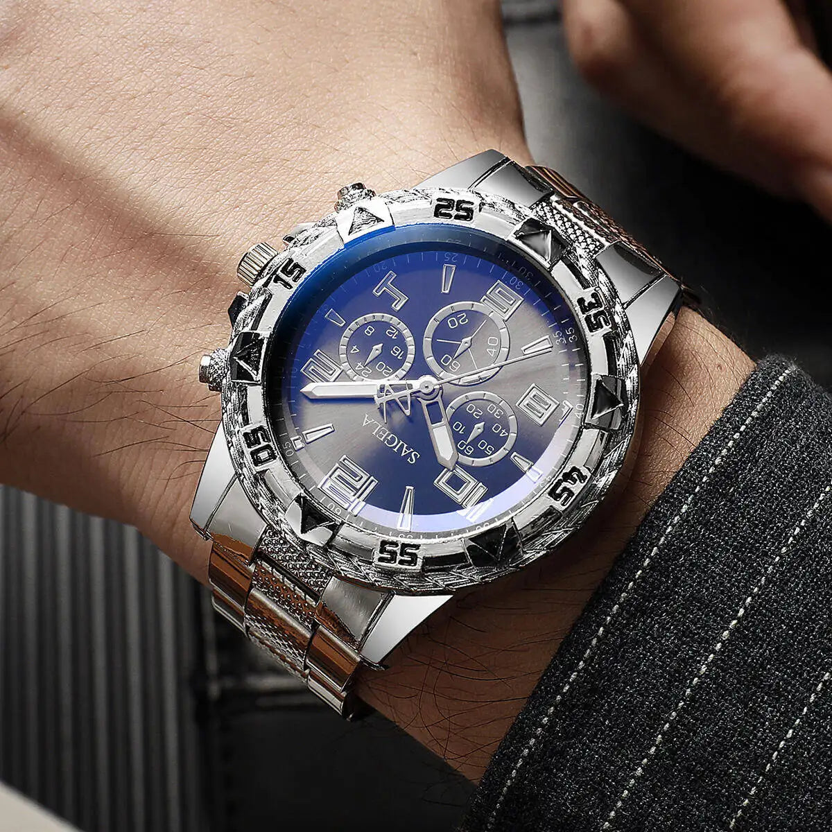 1PC Surprise Mystery Watch Blind Box-Men Business Watches Fashion Arabic Dial Steel Band Male's Quartz Watch Reloj Hombre