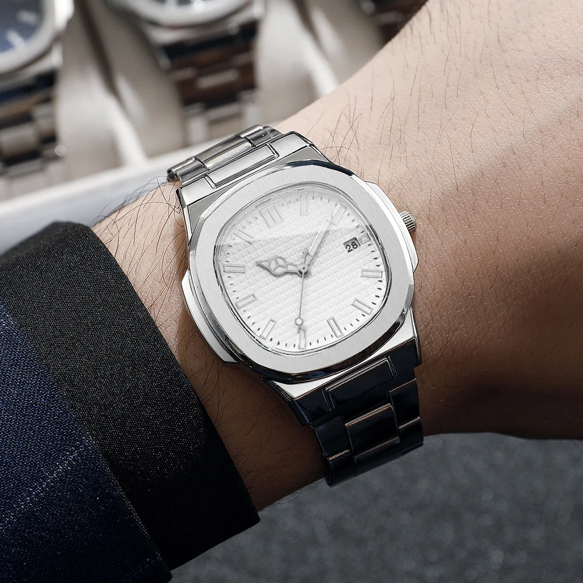 1PC Surprise Mystery Watch Blind Box-Fashion Square Men Business Watches Simple Calendar Quartz Watch Reloj Hombre（Without Box）