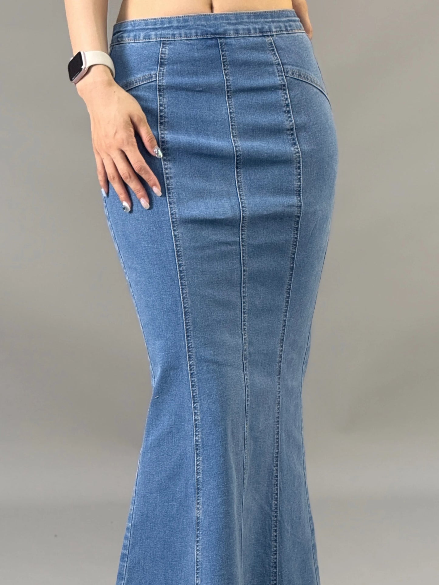 Hot girl high waisted denim fish tail hip hugging skirt for women in 2025 summer new design long dress style