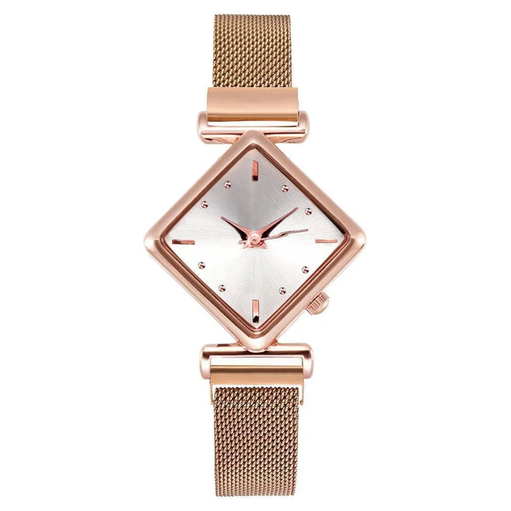 Ladies' simple, fashionable, personalized diamond shaped magnet watch blind box