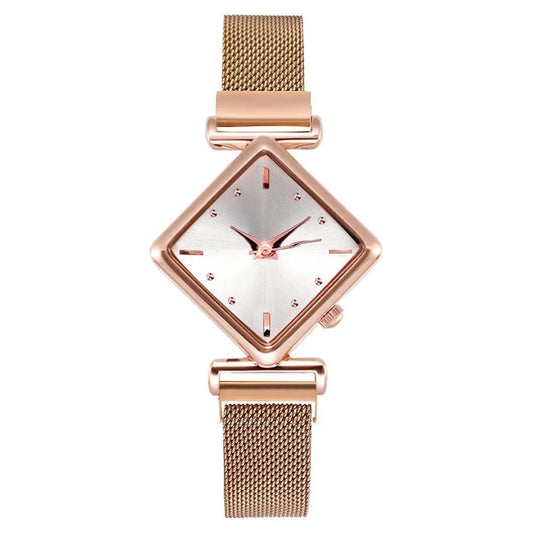 Ladies' simple, fashionable, personalized diamond shaped magnet watch blind box
