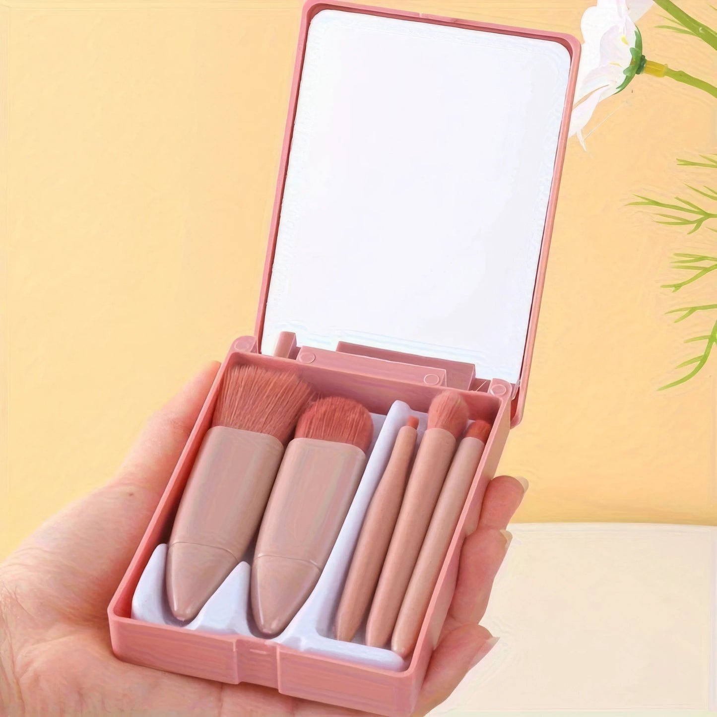 Portable Pink Makeup Brush Kit 5PCS Compact With Mirror Soft Bristles Blush Eyeshadow Foundation Beauty Tools