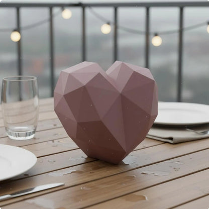 Heart Shaped Gift Box Waterproof Plastic Flower Box Faceted Design Flower Container Recyclable for Partners, Anniversary