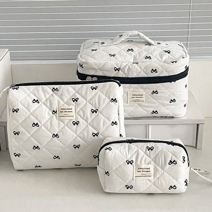 Fashion Pink Flower Women's Clutch Bag Sets Toiletry Makeup Tool Storage Pouch Quilting Cosmetics Organizers Handbag for Travel