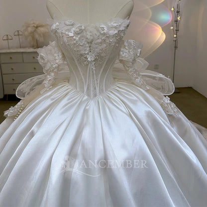 Customized Appliques Wedding Dresses For Women 2025 Bride Romantic Lace Sleeveless Boho Bridal Gown New vestidos de novia boda