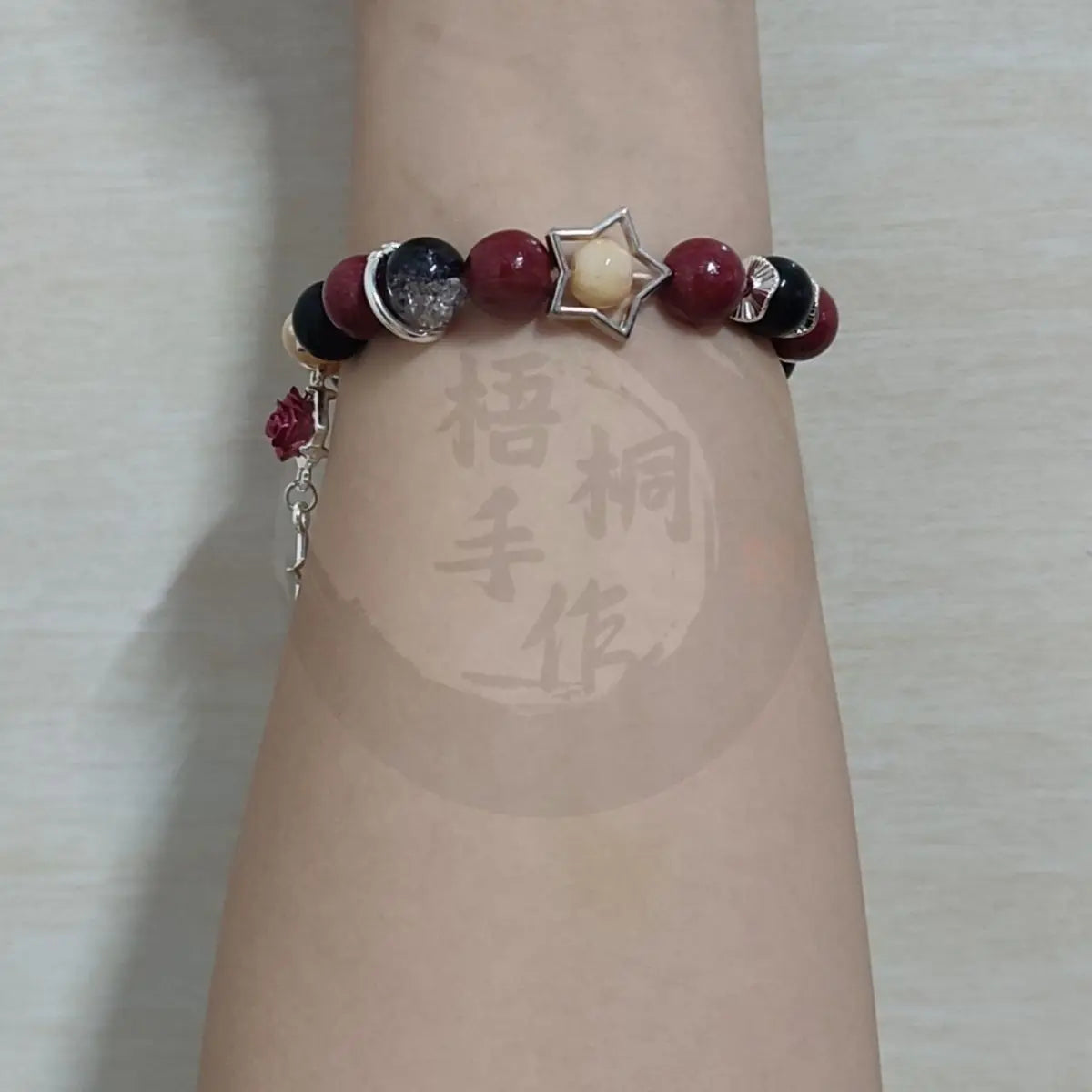 Anime The Freak Circus Bracelet Cosplay Cute Figure Jewelry Bracelet Available for Daily Party Use Christmas Gifts