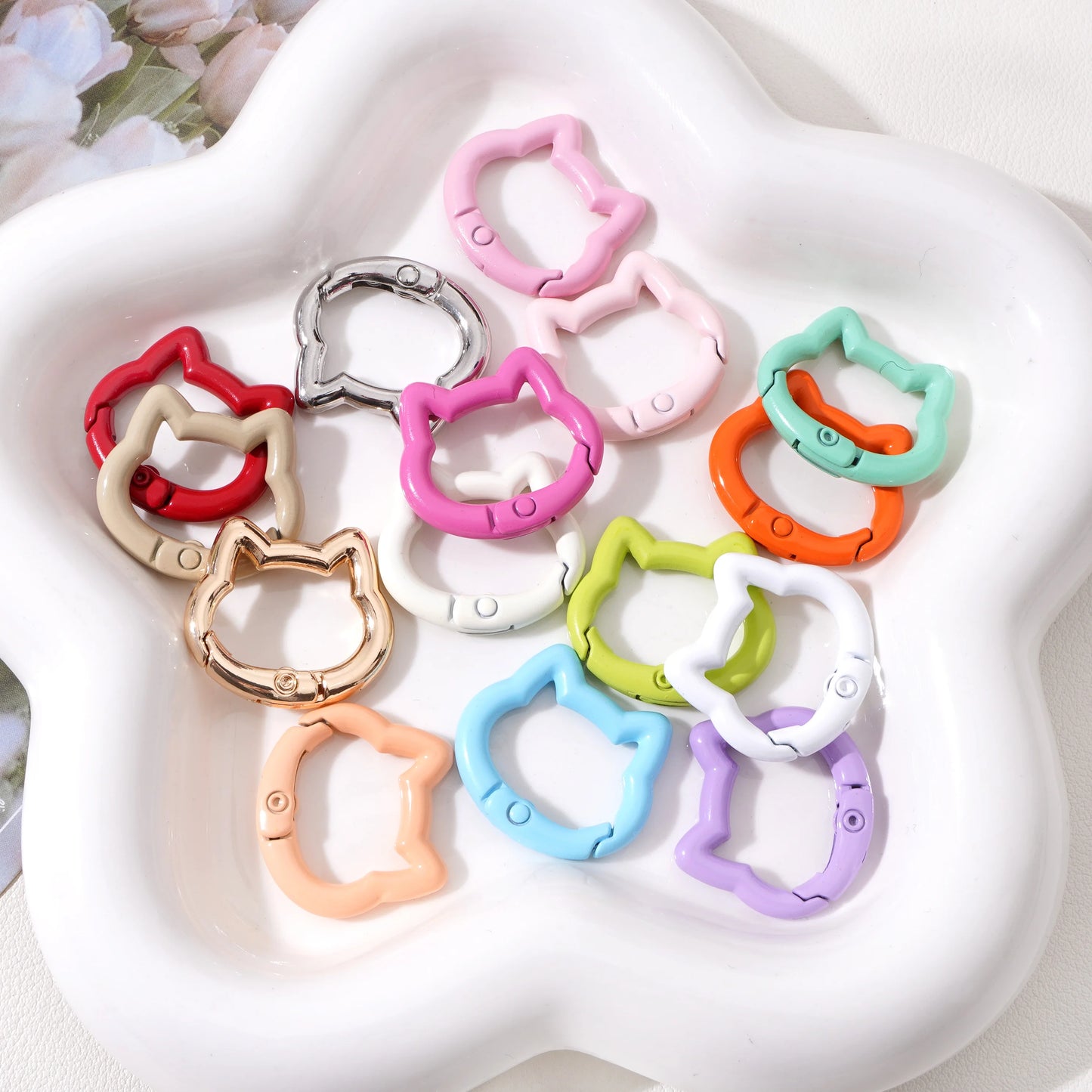 1pc/bag Alloy Spring Clasps Colorful Cute Cat Shape Spring Ring Carabiner Clips For DIY Keyring Lanyard Keychain Making Findings