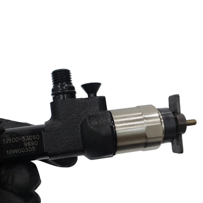 1PCS Common Rail Injector 095000-9690 For Kubota V3800 V3800T V3800-CR 3.8L Engine M9960 M108S SVL90-2 Bobcat S750 S770