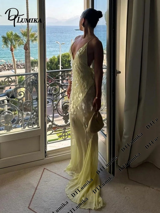 DTLumika Pale Yellow Sequin Slip Maxi Party Dress Beach Holiday Dresses for Women Spaghetti Straps Long Sheath Vacation Gowns