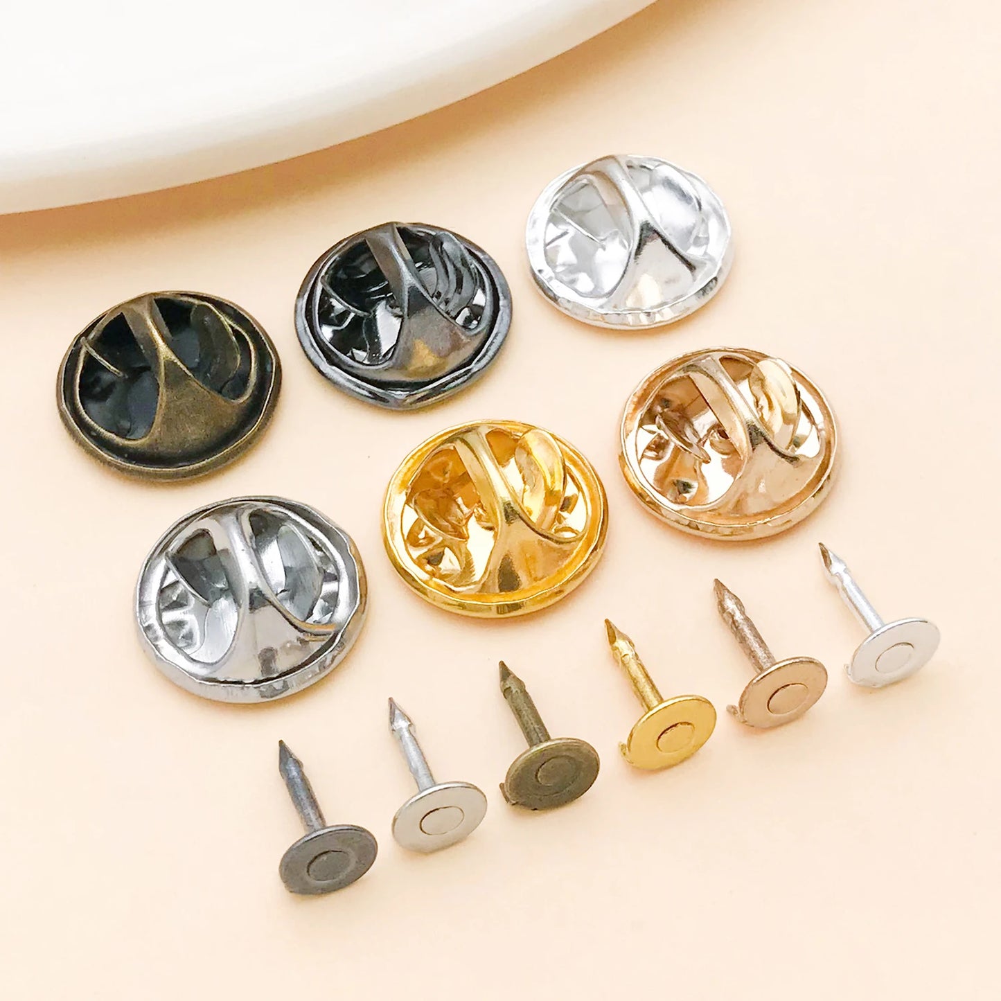 50pcs 8mm 11mm Pin+ Back Stabbing Brooch Pin Settings Flat Base Brooch Pins Butterfly Clasp DIY Jewelry Making Accessories