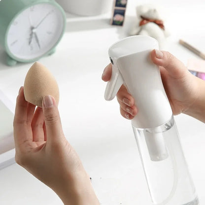 200/300/500ml Refillable Spray Bottle Ultra Fine Water Mist Sprayer for Skin Care Travel Separate Bottles Salons Barber Tools