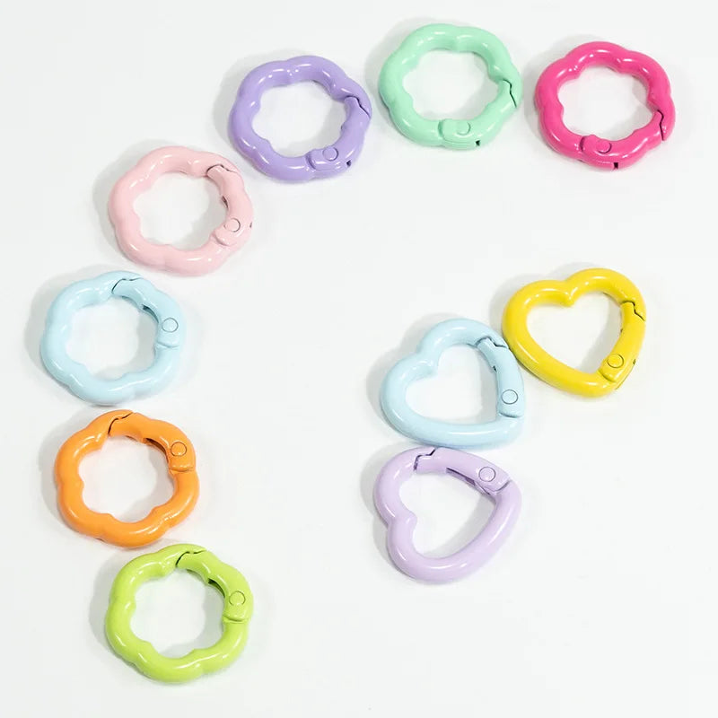5pcs Cute Heart Cat Keychain Rings Carabiner Clip Key Chain Hooks for DIY Keys Buckle Bags Purses Replacement Lanyard DIY Crafts
