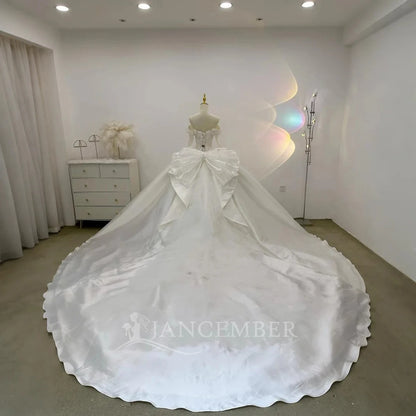 Customized Appliques Wedding Dresses For Women 2025 Bride Romantic Lace Sleeveless Boho Bridal Gown New vestidos de novia boda