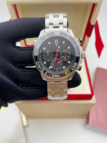 43mm Mens Elegant Luxury Quartz Chronograph Watches Brushed 904L Stainless Steel Construction Durable Sapphire Glass Sweat Proof